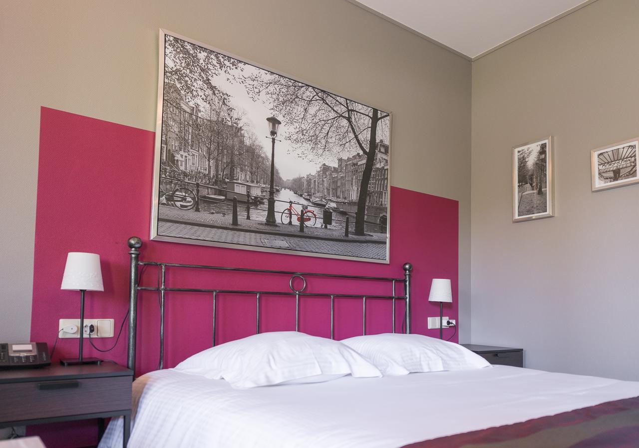 Auberge De La Lesse Celles Kültér fotó