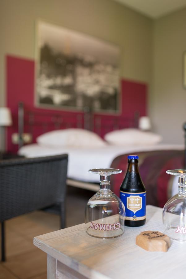 Auberge De La Lesse Celles Kültér fotó